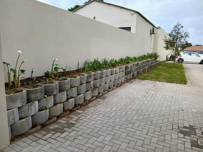 1 Bedroom Property for Sale in Stilbaai Wes Western Cape